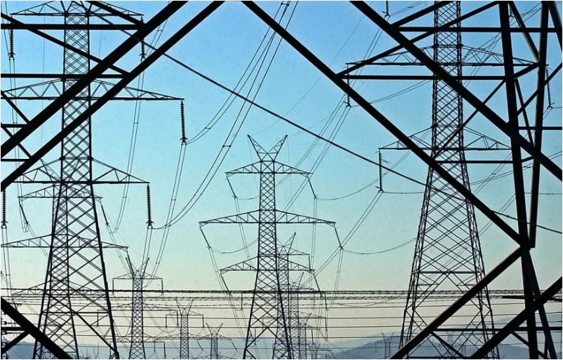 Shqipëria, ndër vendet më pak të varura nga importet e energjisë elektrike në Ballkan